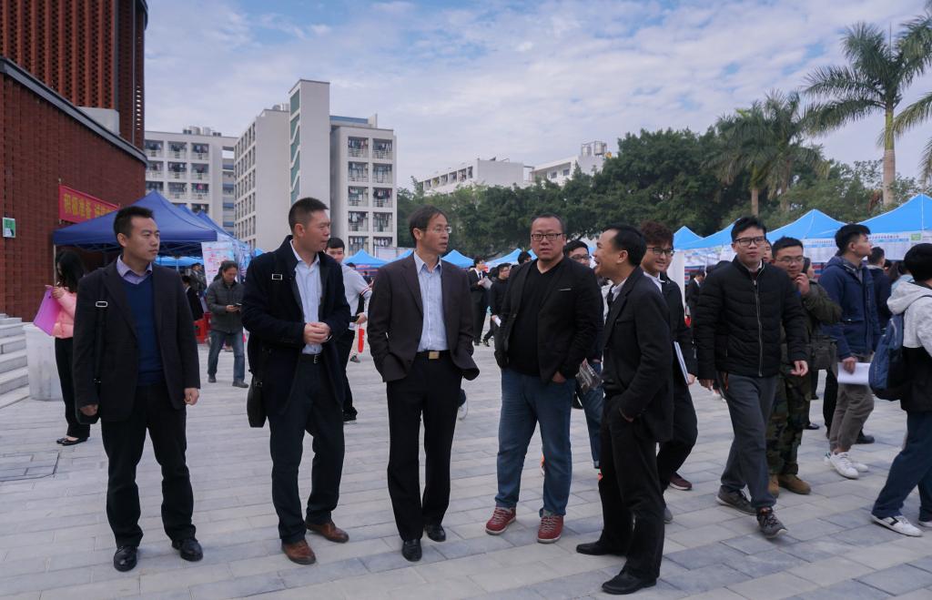 B7B69BD56280824559A71C63FD4_B42F2C21_172B6