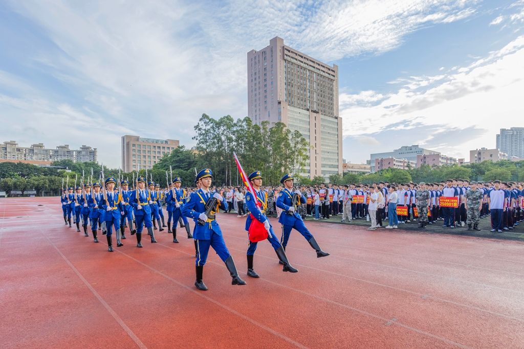 140CBABABC06848D94209705ED5_39BE84AD_21007