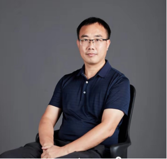 8FF7A1F811C7F21744F5305A6B9_74C679A0_1F52E