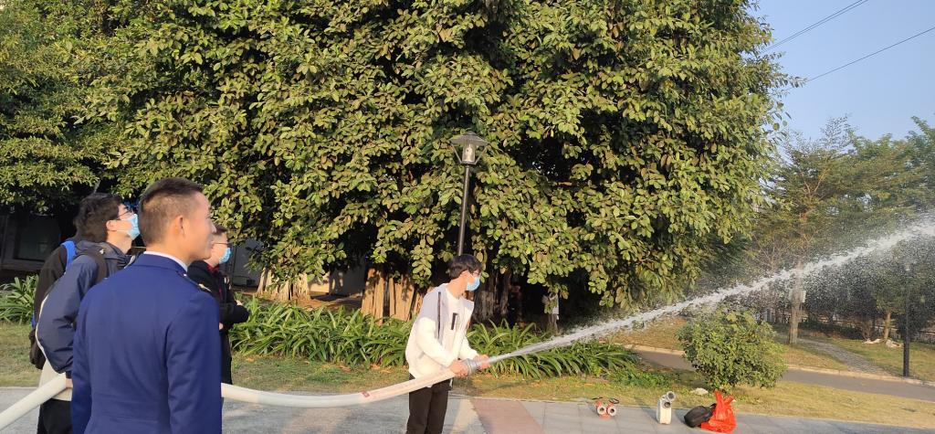 D5D17E069DE414E0A7861DE2583_A9B65F85_24C05