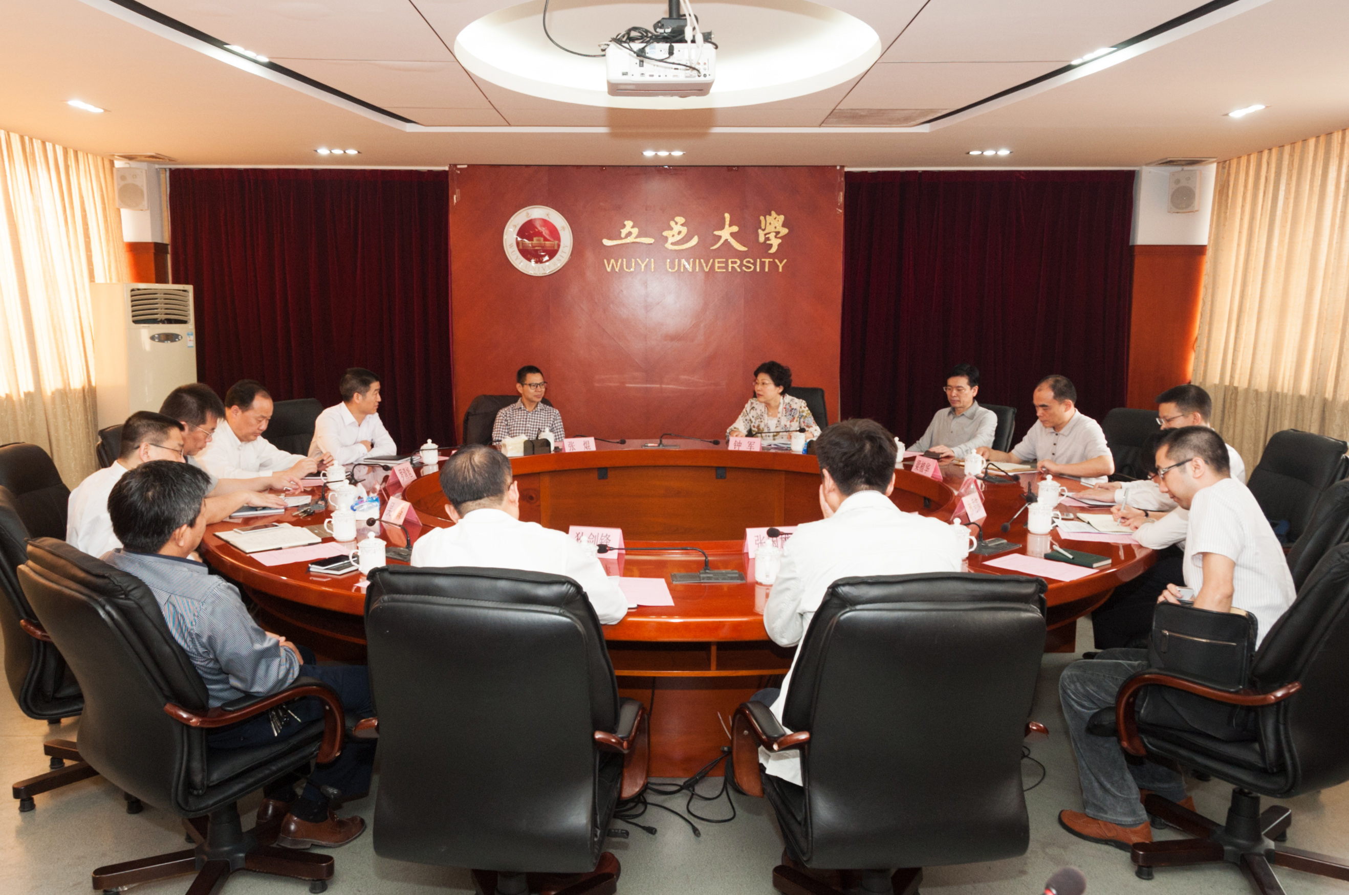 33127ED4404276B74556A8A2365_C1157133_17A18C.jpg?e=