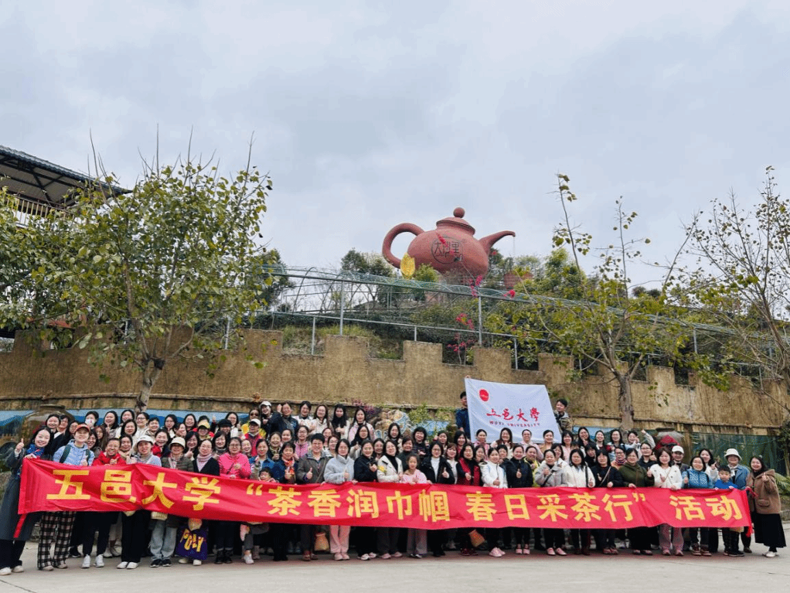 58F2088B4E293E1C58A19896BDB_E65C8D54_6D366 6D366