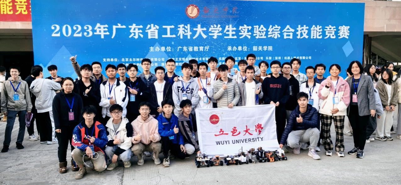 4C3D3E58B727AA84DD38A7EF9AC_A432659C_6367D 4C3D3E58B727AA84DD38A7EF9AC_A432659C_6367D