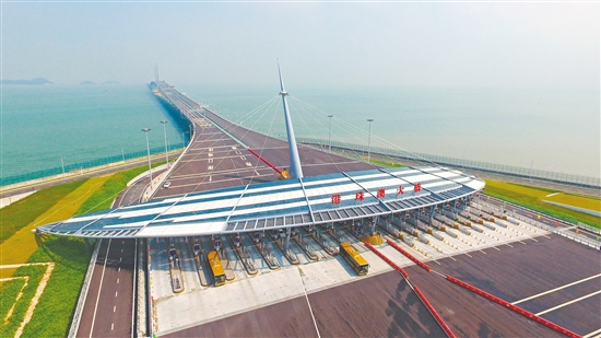 3E46E8A024F051F3DDA7CF170B1_C6687D43_2586E