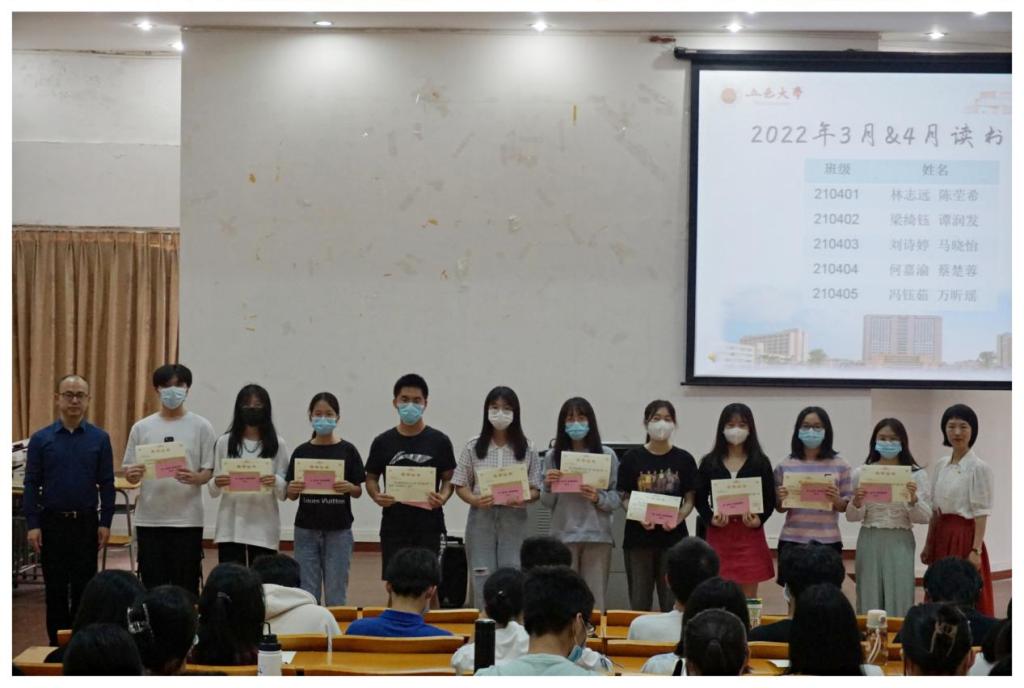 034D56A180C56AE691060470C52_350775DA_1222E