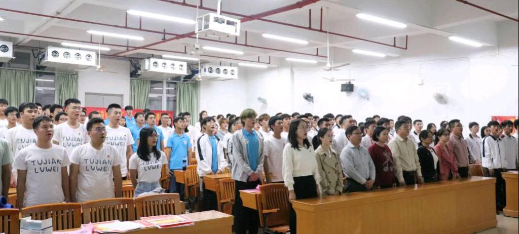 D2DBF3F18C3C6C2590F5ABF36C6_D71DE1B0_1233A