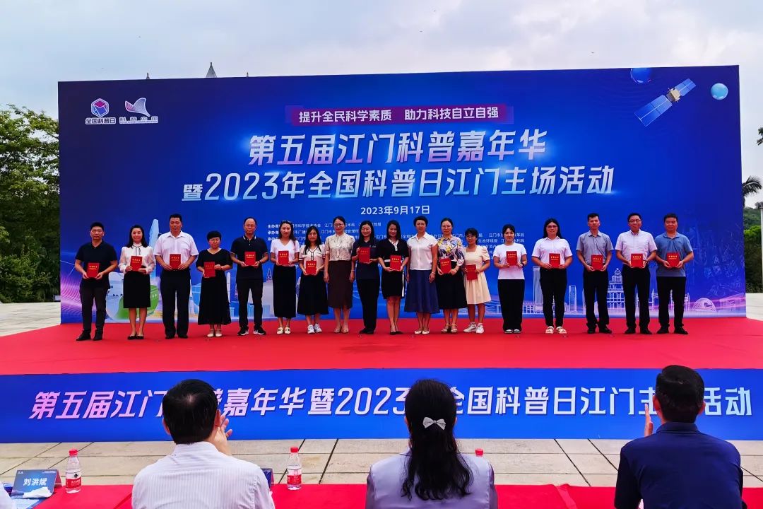 A9F4500E548B4AA141D5B3EA477_2F0221E3_21808 A9F4500E548B4AA141D5B3EA477_2F0221E3_21808