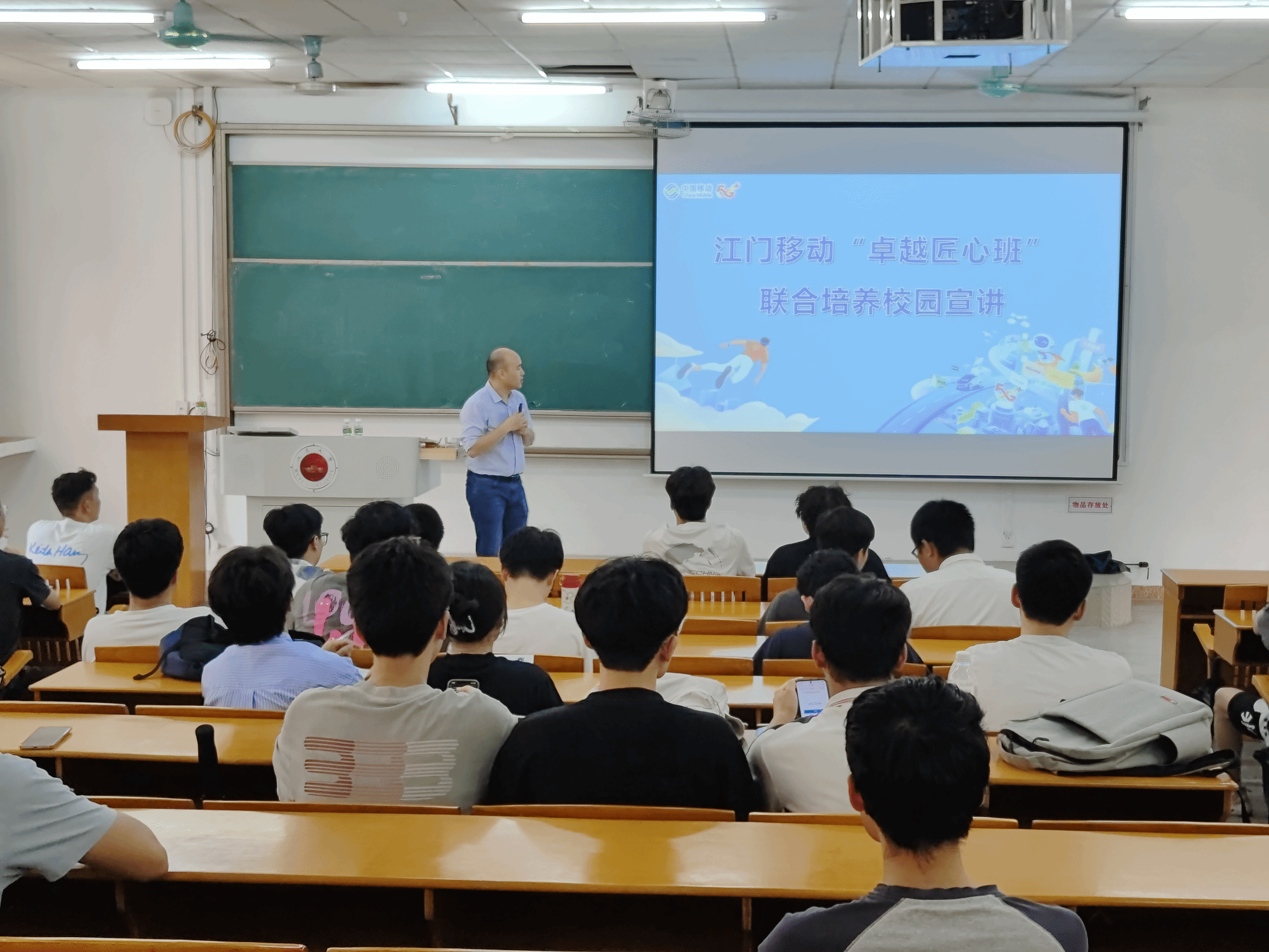 CDDCA1BDF61440F8D87A77F2FCC_ED120264_E4DFA CDDCA1BDF61440F8D87A77F2FCC_ED120264_E4DFA