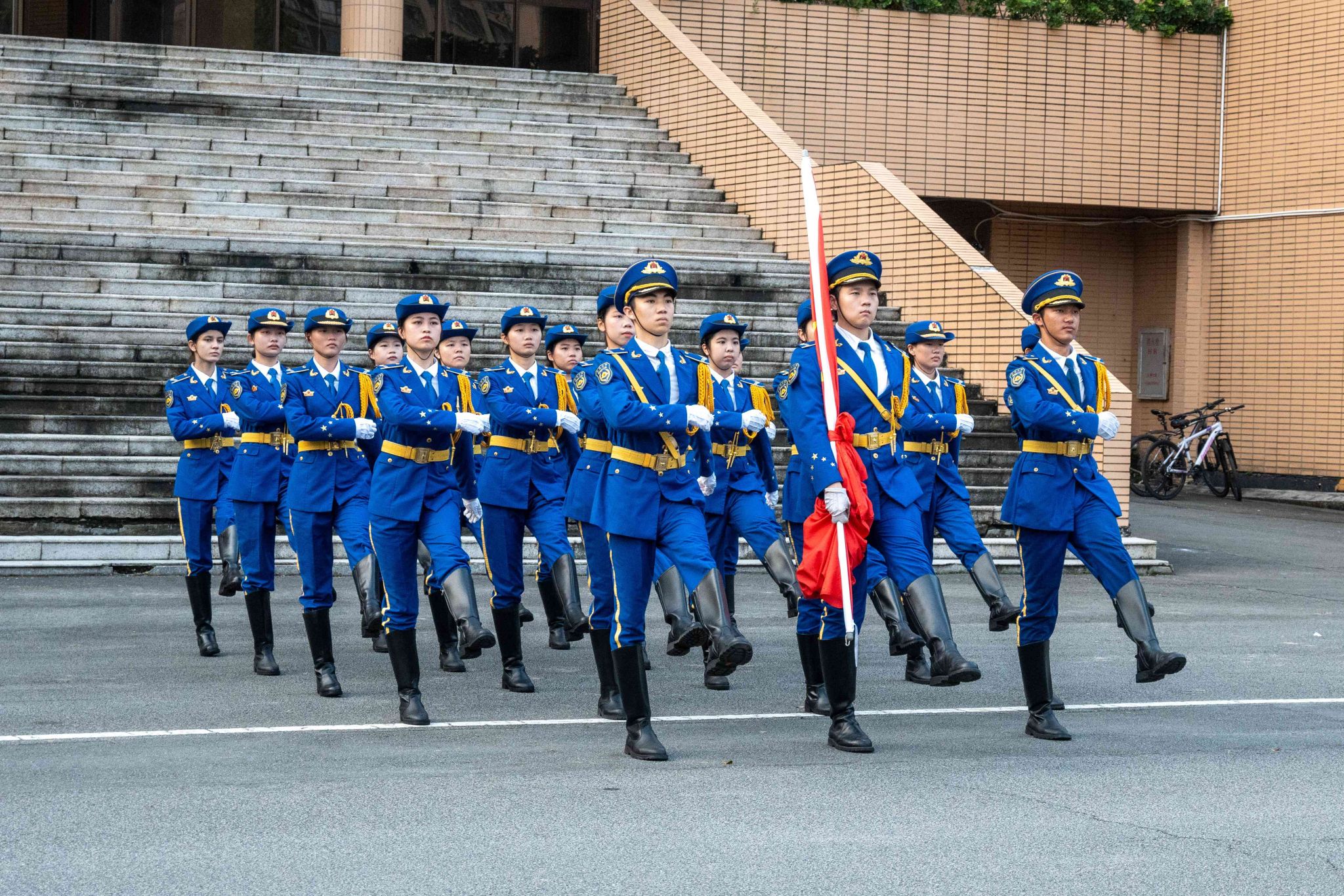 097EFBC691BA3B7C4F7B39C4129_FB8DD8F8_B8416