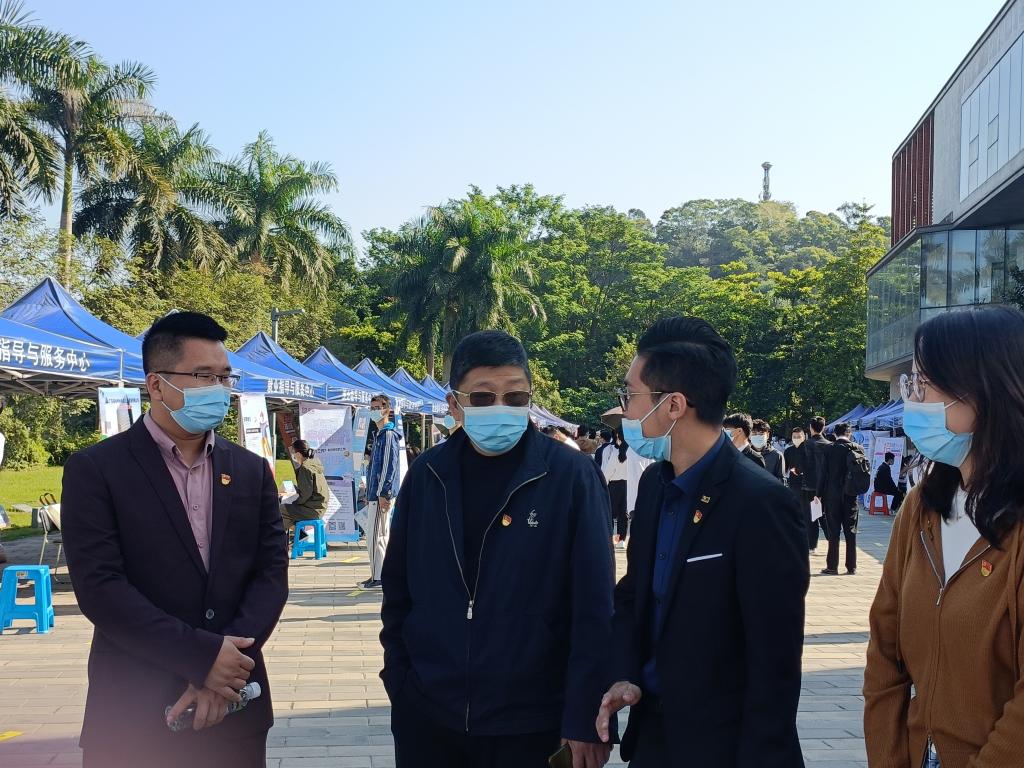 E44B1749109C8B83FF9D3EB77D8_80E5FB18_23D33