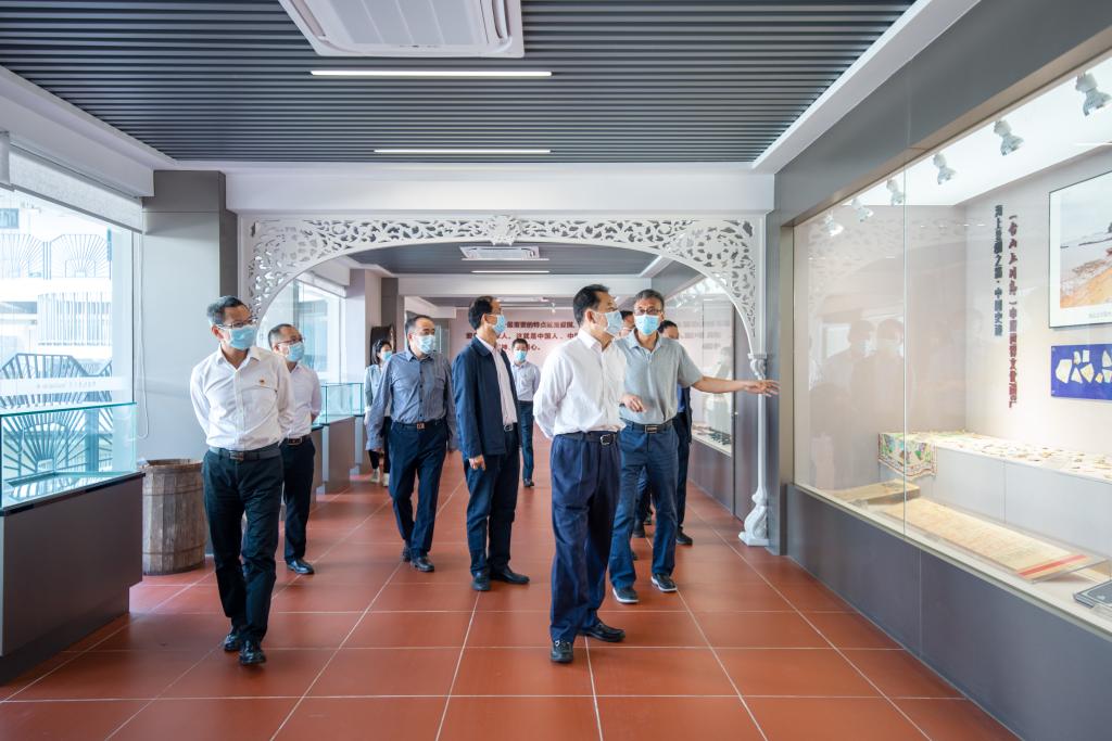 44F10A2D359ADE4986372133406_084F5937_181CE