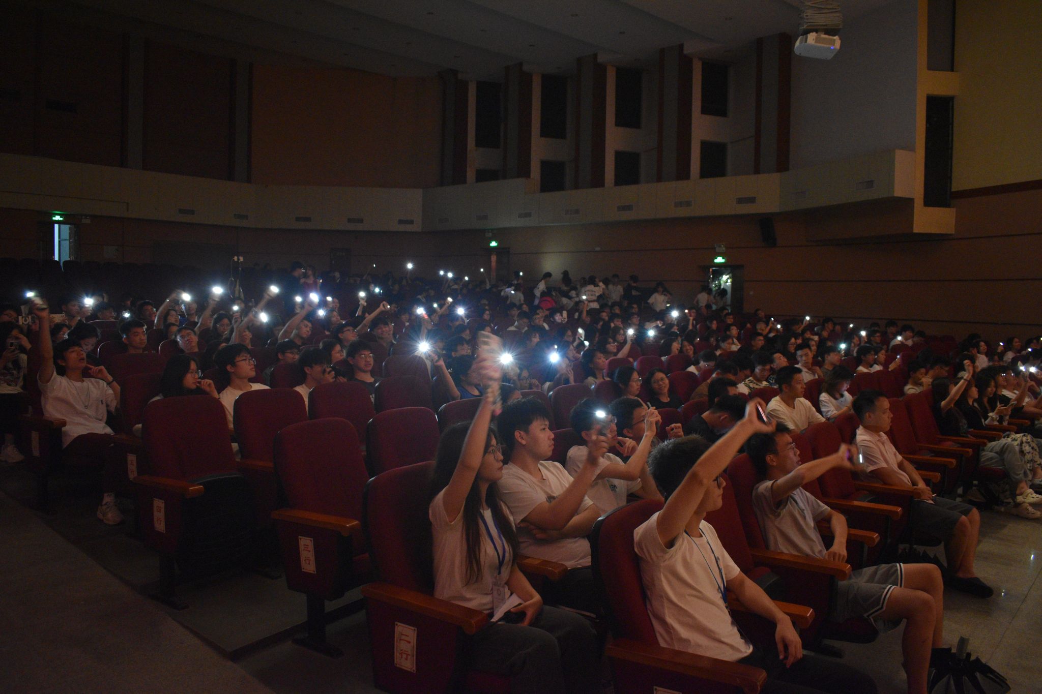 DC9CAB5694A11062E4949B8DF2C_3EF357C3_44F6A