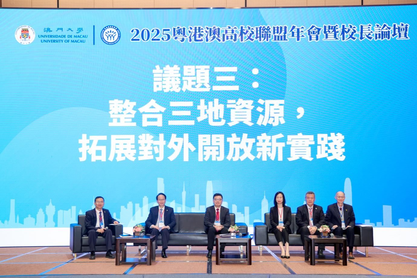 61B227C6C15E65AE96B60813168_D73E41C0_3270C