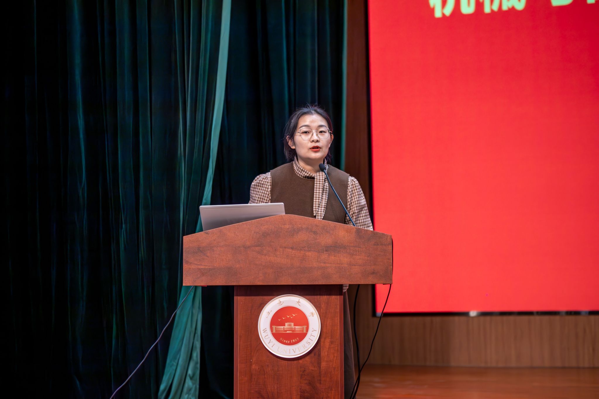 0B1676BA9F07BDF8BA21CB72C51_D5E90CD6_2F0D1 0B1676BA9F07BDF8BA21CB72C51_D5E90CD6_2F0D1