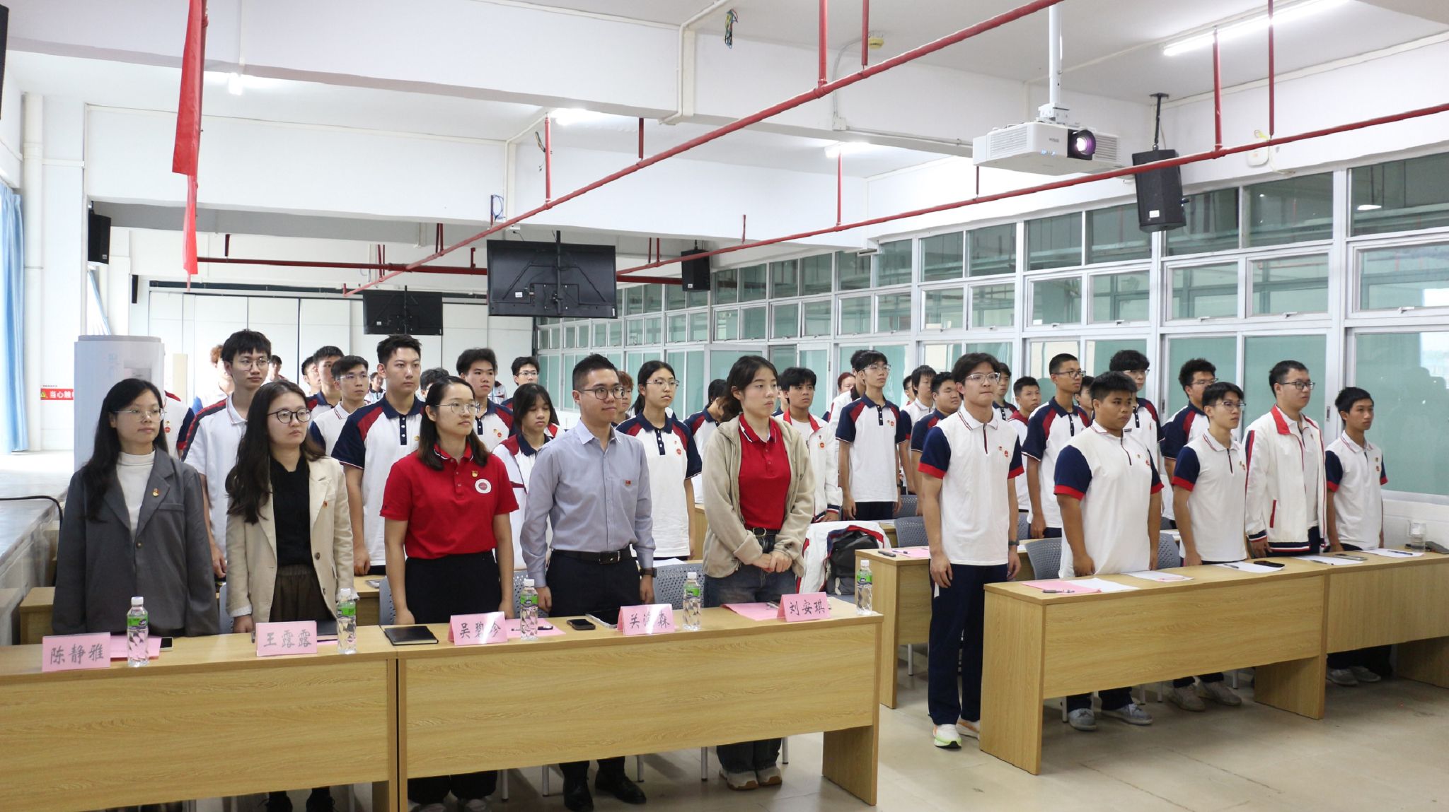 1B893FC4DF5710451BCA38A8877_856DB99A_4B66B 1B893FC4DF5710451BCA38A8877_856DB99A_4B66B