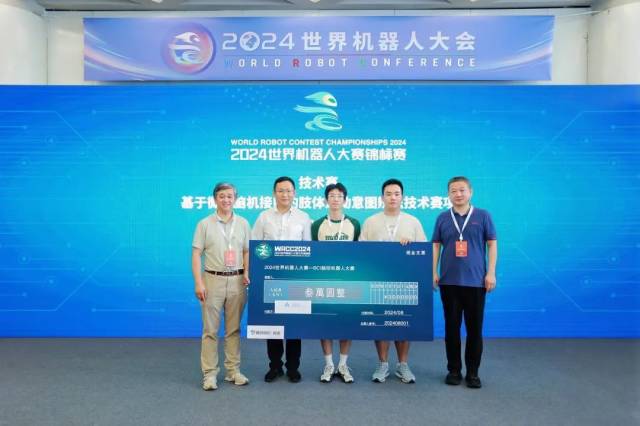 C695E40E44F4E0B25051D4E31C8_D0D2A8C2_75F8.jpg?e=