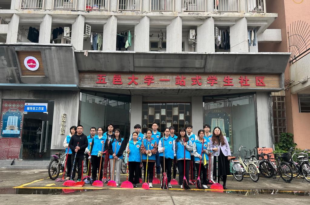 20243957C8837678DD473986A4A_B005DD3B_28D8C