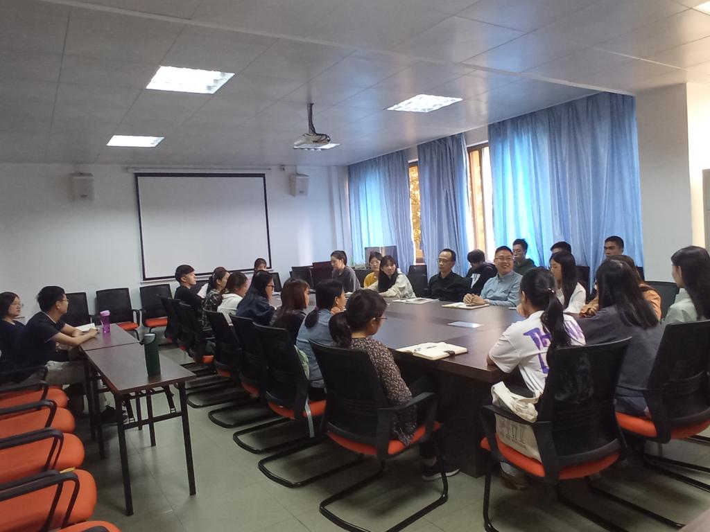 B0EDB93826630E9221F9D229ABE_CDA1D0AA_1504C