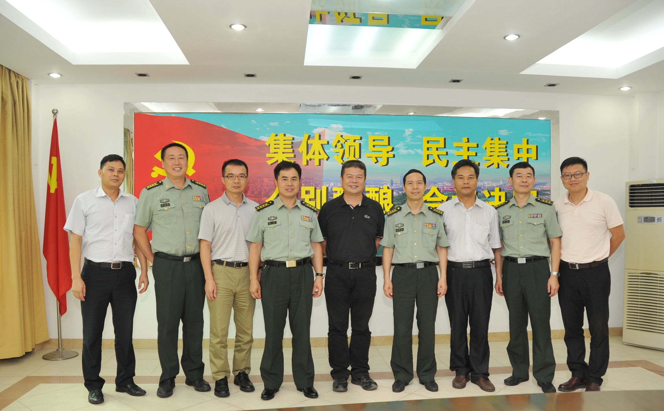 9F4324A2FE5FE8D9756BB4F5757_E2E283EF_1B4B00.jpg?e=