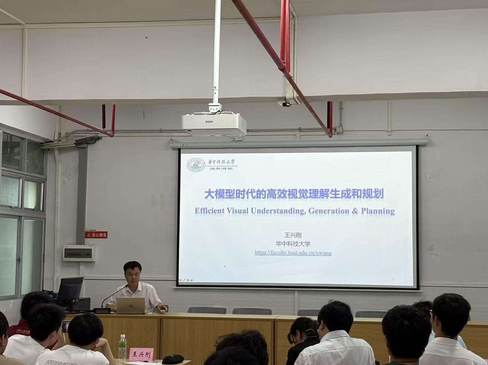 5FAE827E7F4B7FA3DEC10F49622_C4B59C76_291E0