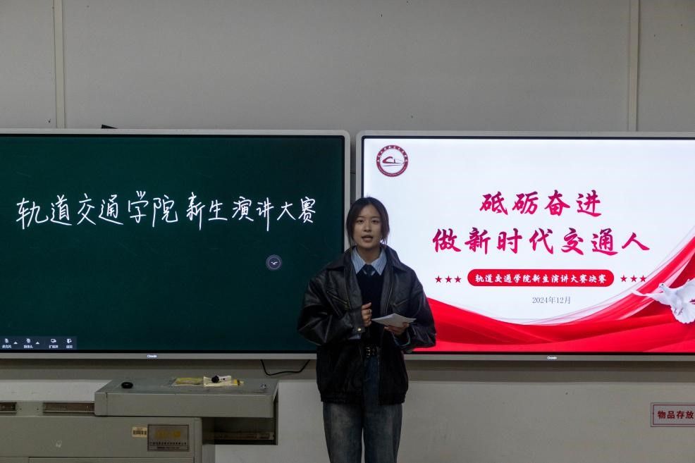 EDC32B448EDC15D4D62640E15D4_4EBE92F0_F538