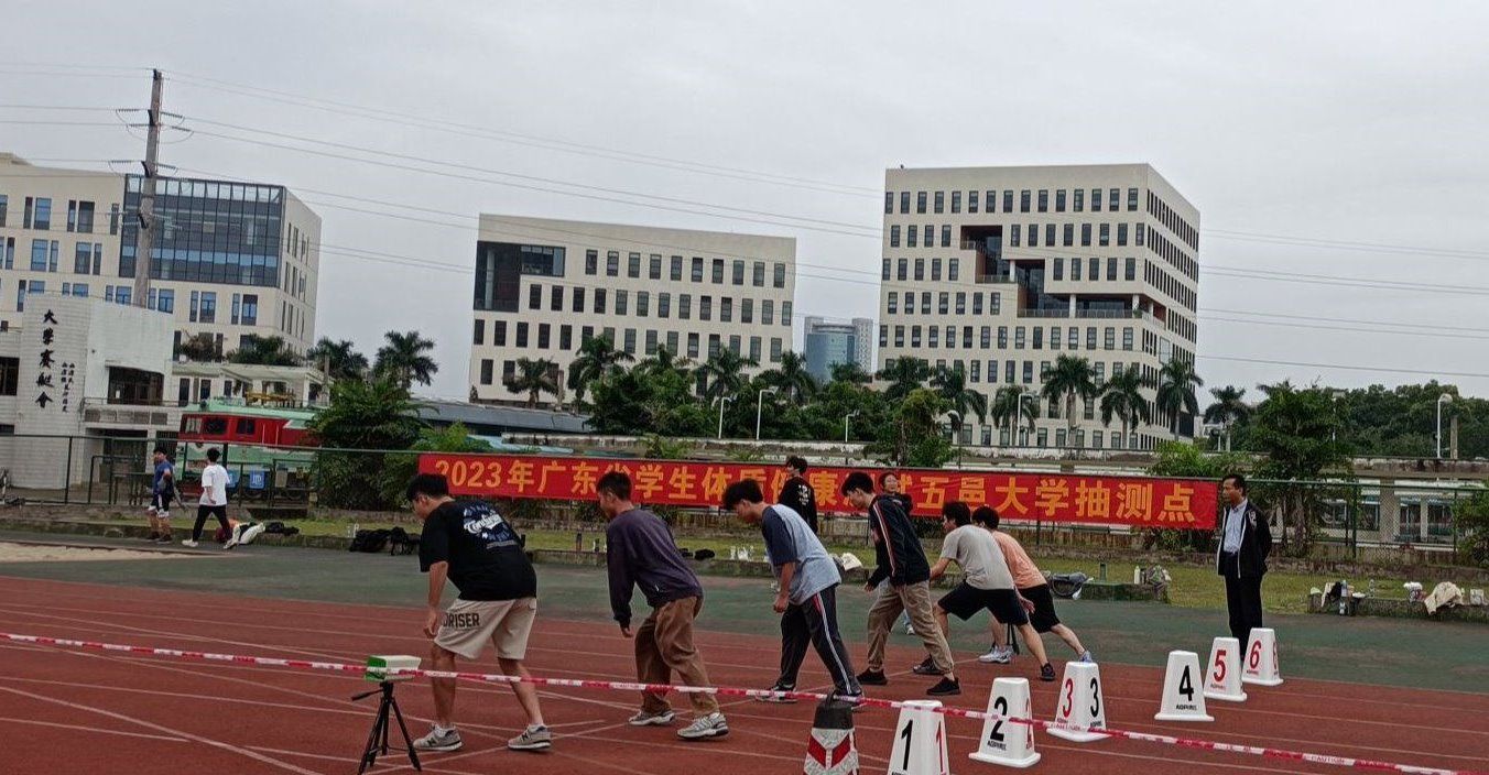 B8B6B3233788D8D5A9CF0967F24_37EF5A64_2D72B