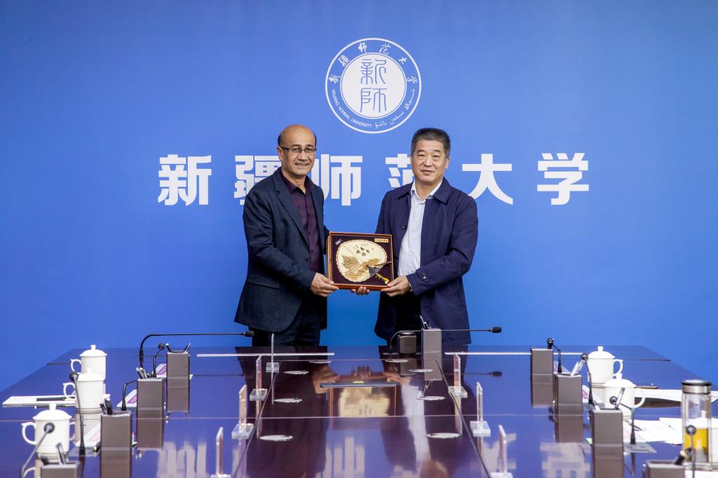 0CB101F516ACC96E80227C68EF4_2C0D3BEB_10CAF