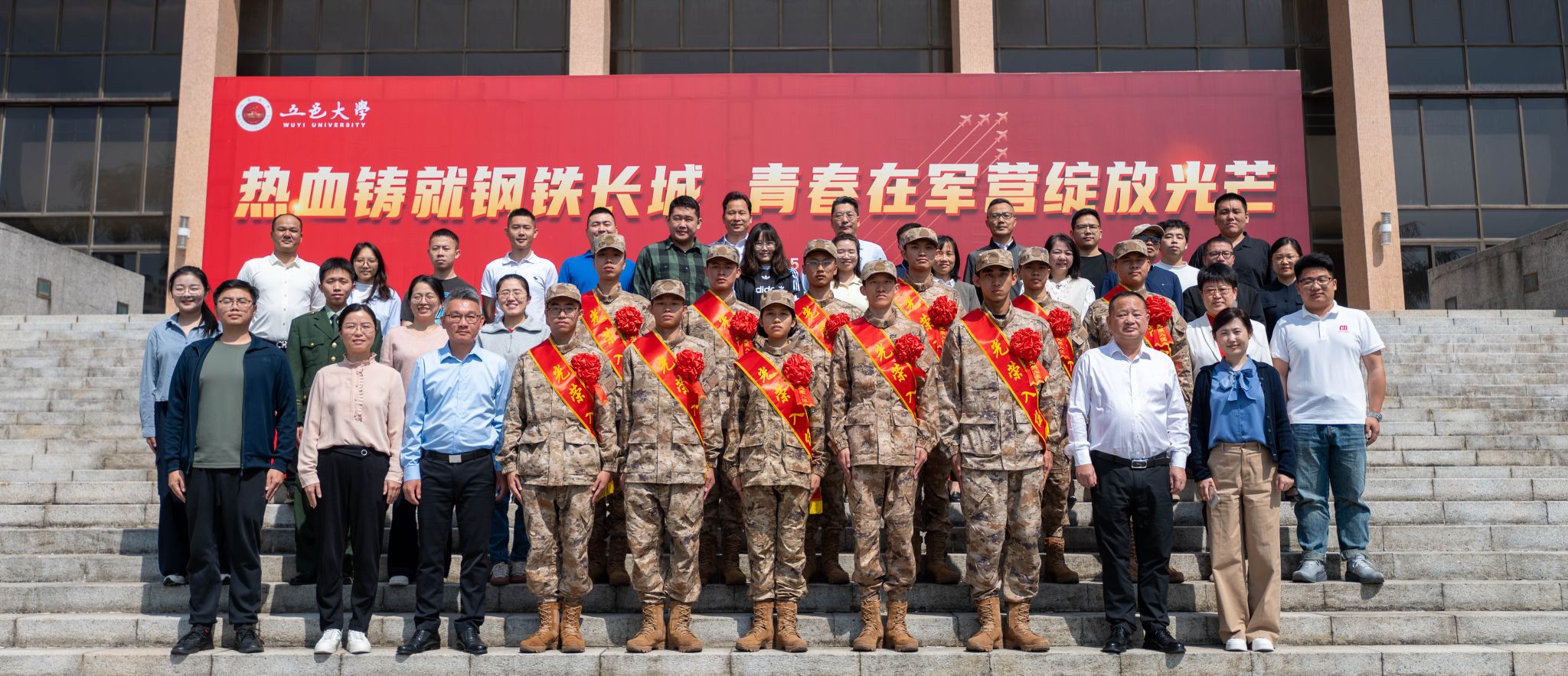 5E199218B51537F690A8D24B4E9_6C6DE291_5D248