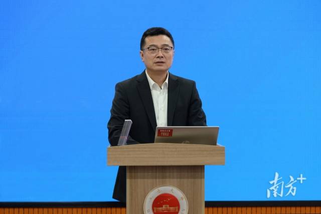 Ҽ������APP��ί��������