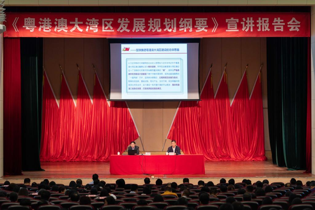 9210B715053653481CAA01EAF14_38AF63F2_17CC8