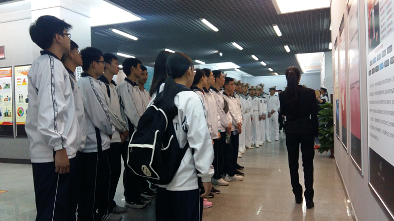 D329F3CC460BE83C268A71CECDF_54143BF0_66E71.jpg?e= D329F3CC460BE83C268A71CECDF_54143BF0_66E71.jpg?e=