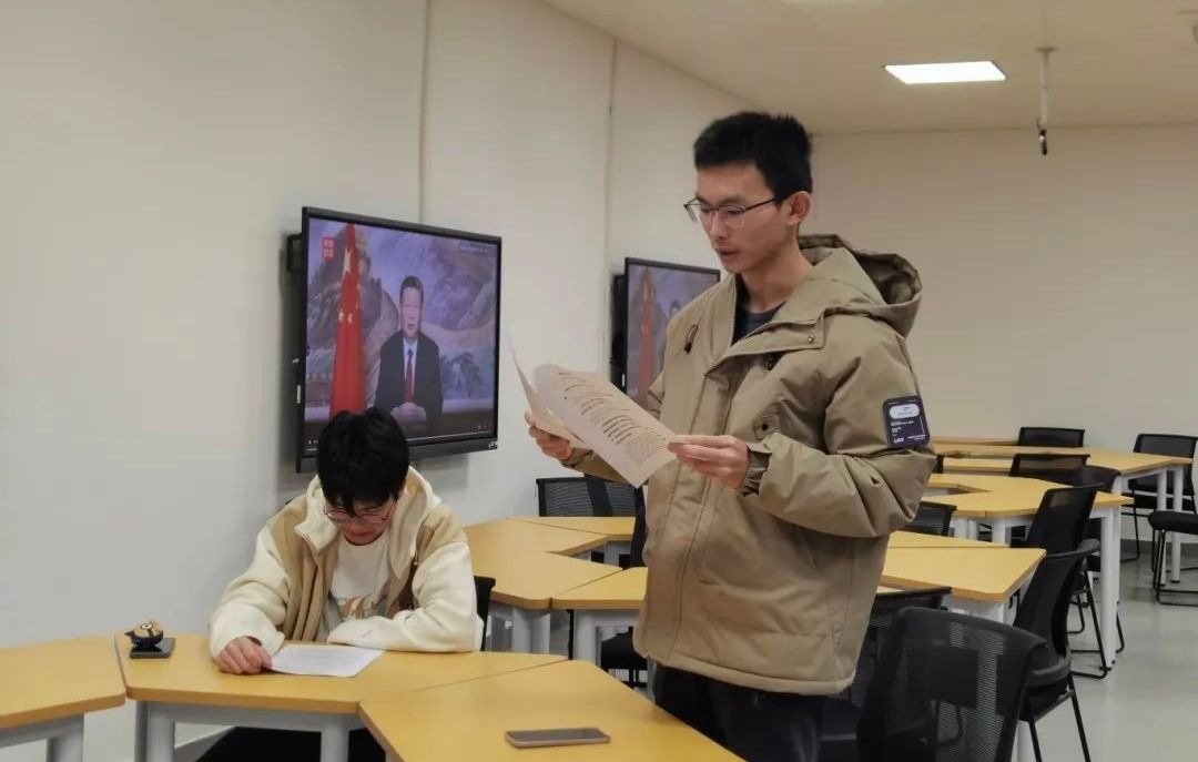 A381CD4B7F230D00C40D864D6C4_602759A3_10BAE