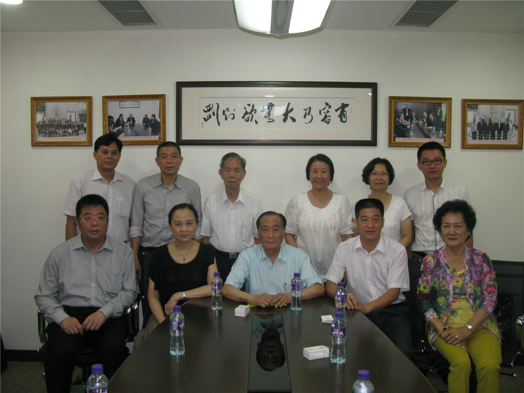 066D1E69168BEAAF2BC4AF8AE97_B83B6512_34149.jpg?e= 066D1E69168BEAAF2BC4AF8AE97_B83B6512_34149.jpg?e=