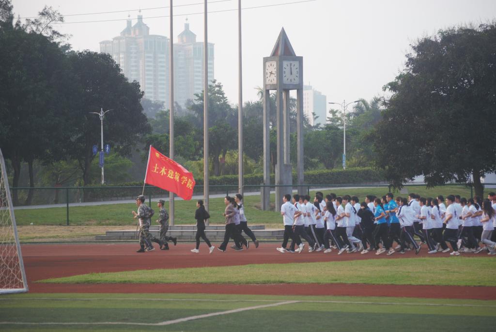 8E3DC78A86F2A252AE21D55BEBD_FB65DC37_14E0F