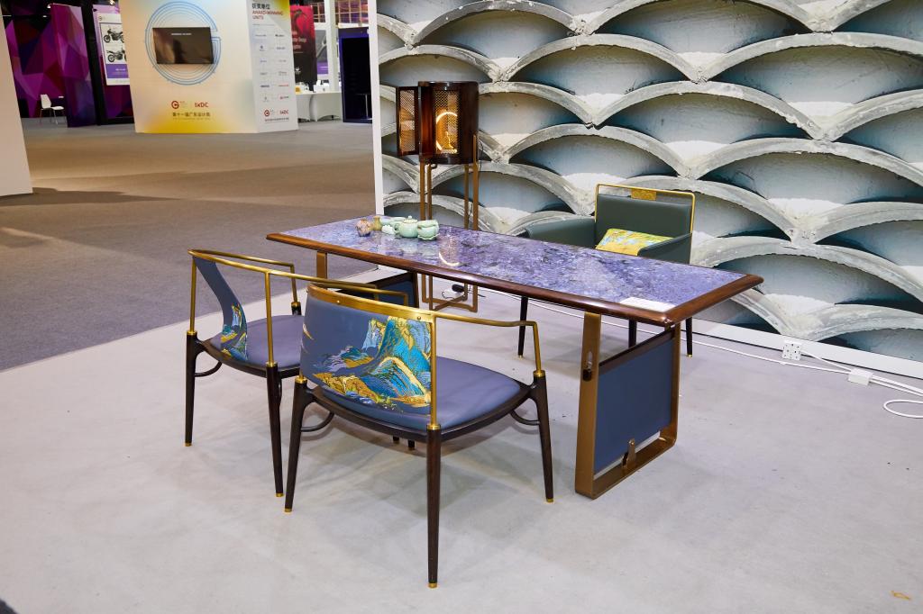 4FF289C7D65C1175349AA4932B5_0C03470D_180C5