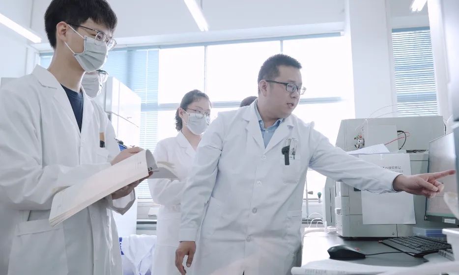 7EDB91786EAC498DF9280004041_6DDA7A43_E0AE