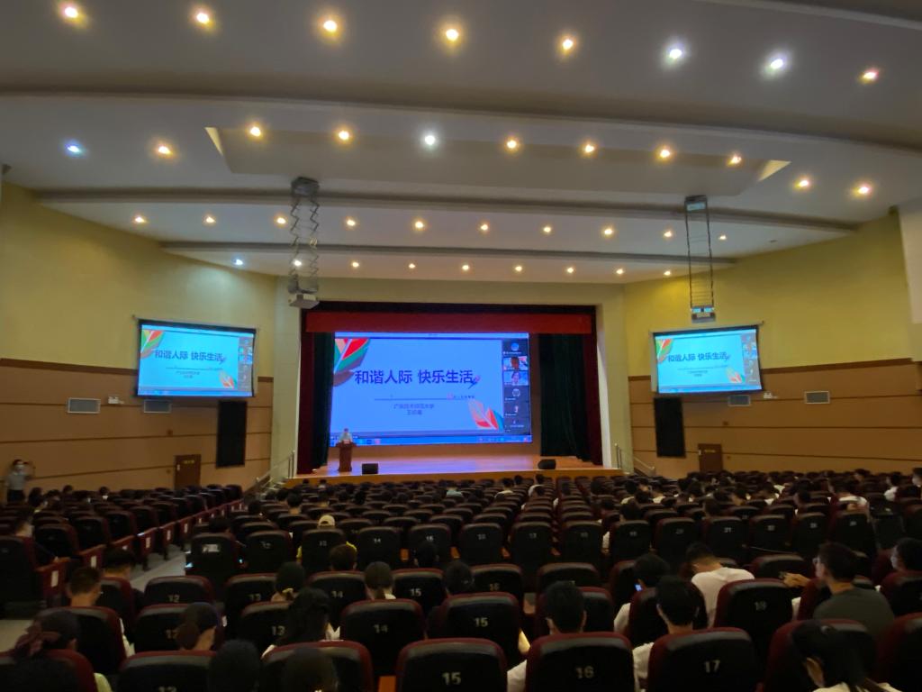 6B8F446528E8B0D4DF5DD90B03E_3F06535D_11978