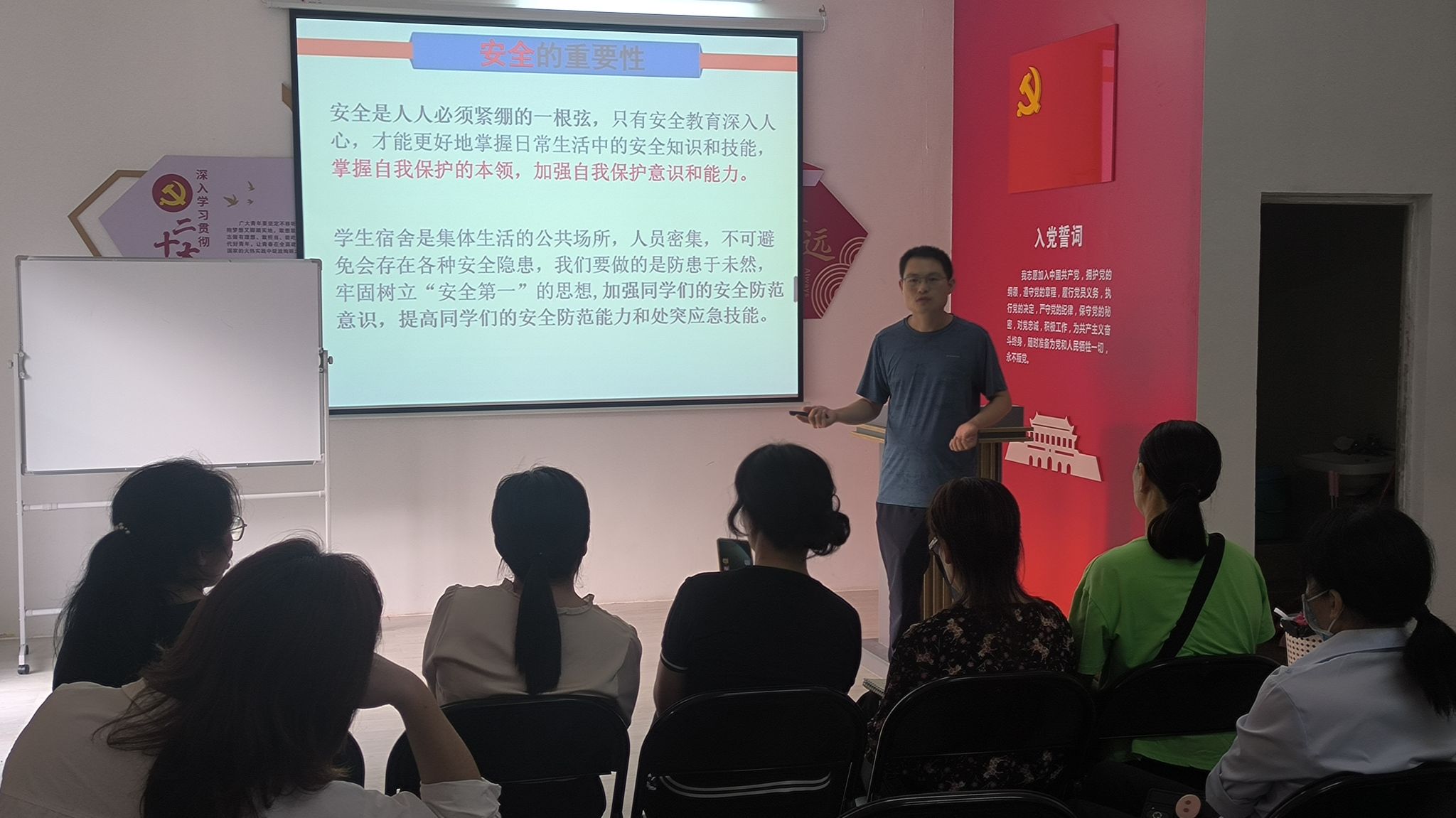 1CE88CBA999C490E2807B4D9051_28228369_39BA9.jpg?e= 1CE88CBA999C490E2807B4D9051_28228369_39BA9.jpg?e=