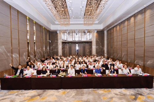 60DAFAF5ED799034DFE2339DAF5_BD31D175_186E9