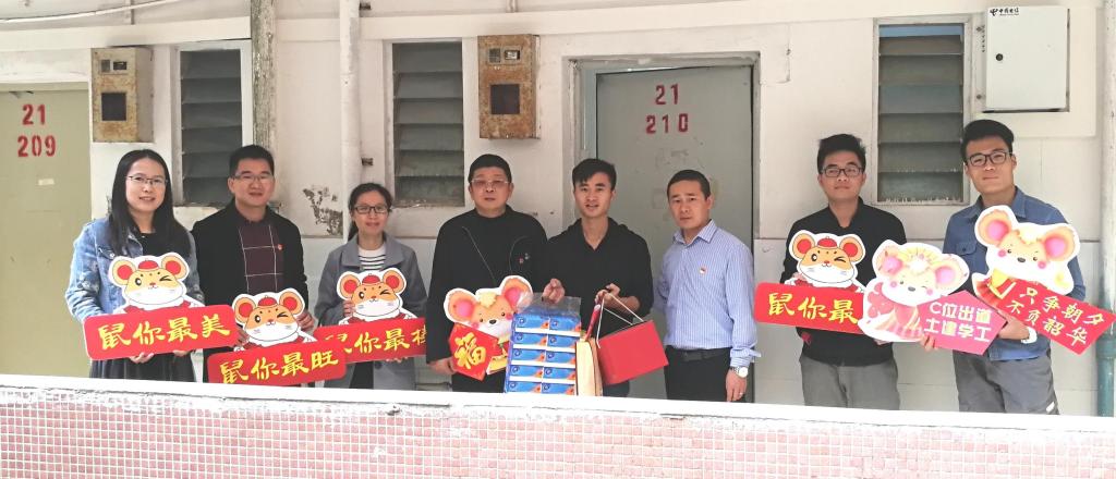 2B06069882D17859C86A93A15E6_13FD6634_13333