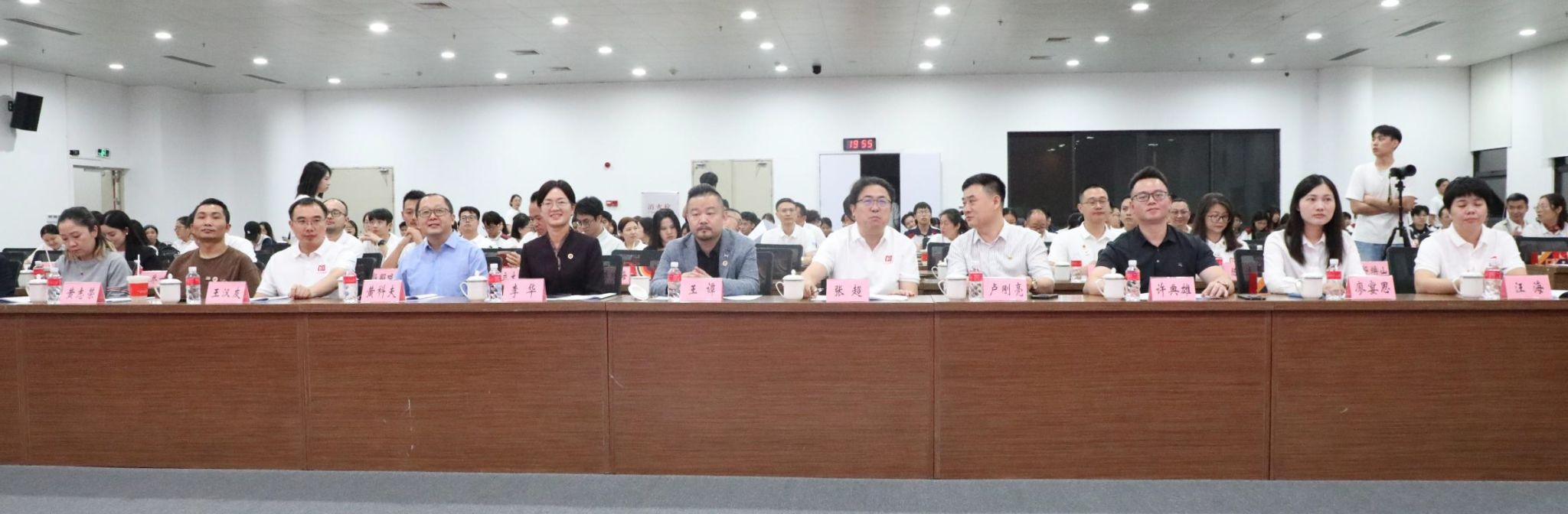 FFC13657D442843A6BC305CA6D8_E4F26671_27382