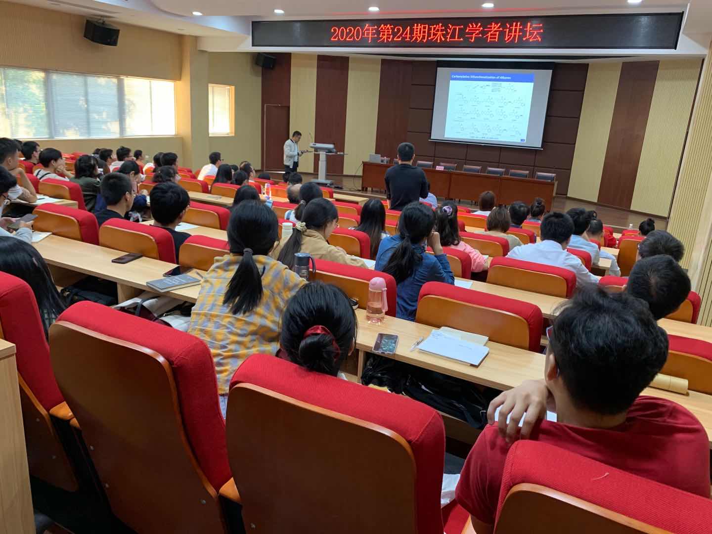 F094B4D528AD3F27A81EF9DC430_5C146755_1B0E5