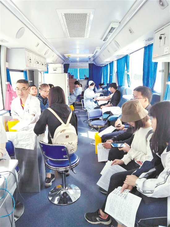 A5E40204538037B31167CA116BB_F2471C1F_537BA.jpg?e= A5E40204538037B31167CA116BB_F2471C1F_537BA.jpg?e=