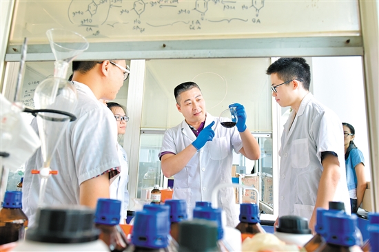 79BB788B79DD153EB07C849BEE8_75827BD7_279D4