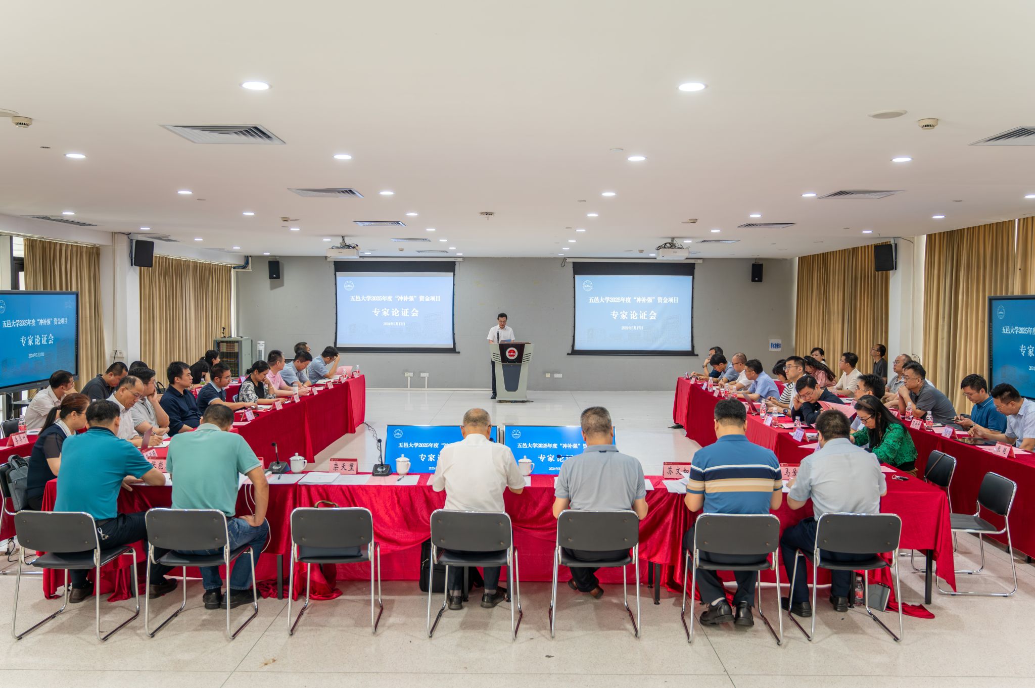 EEBEBA57CAA4C7EF8AC35E94BD8_829FA968_4F1A4 EEBEBA57CAA4C7EF8AC35E94BD8_829FA968_4F1A4