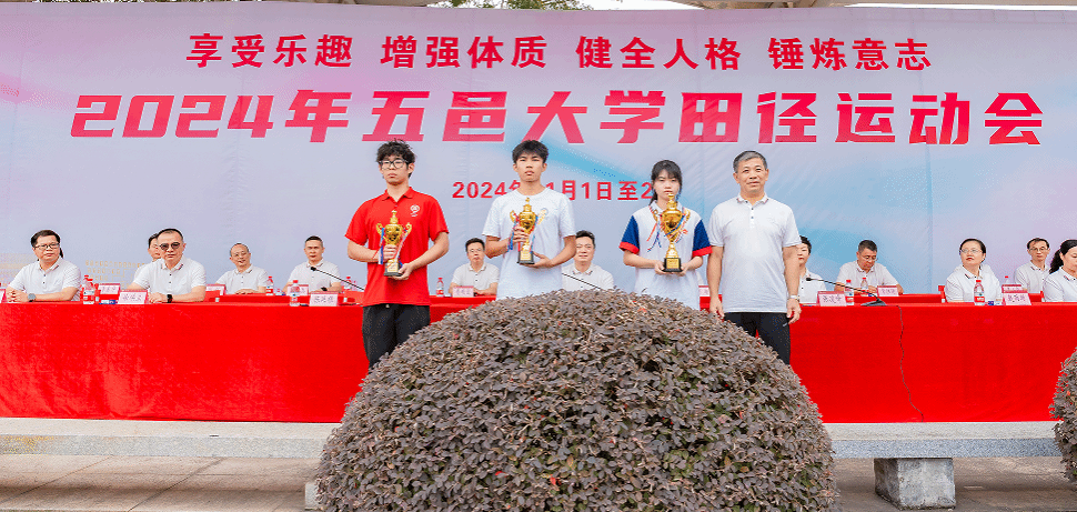 02FBAFB21A3EB102C8AEBB03E1B_F48C7E26_37CA4