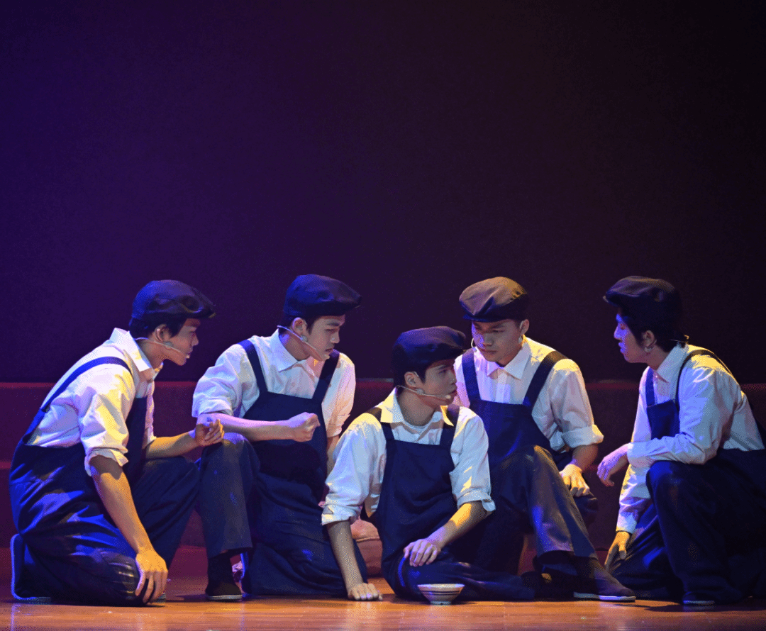 F2765A951F515E420B9F336EBE1_A0918EEC_5CBB8