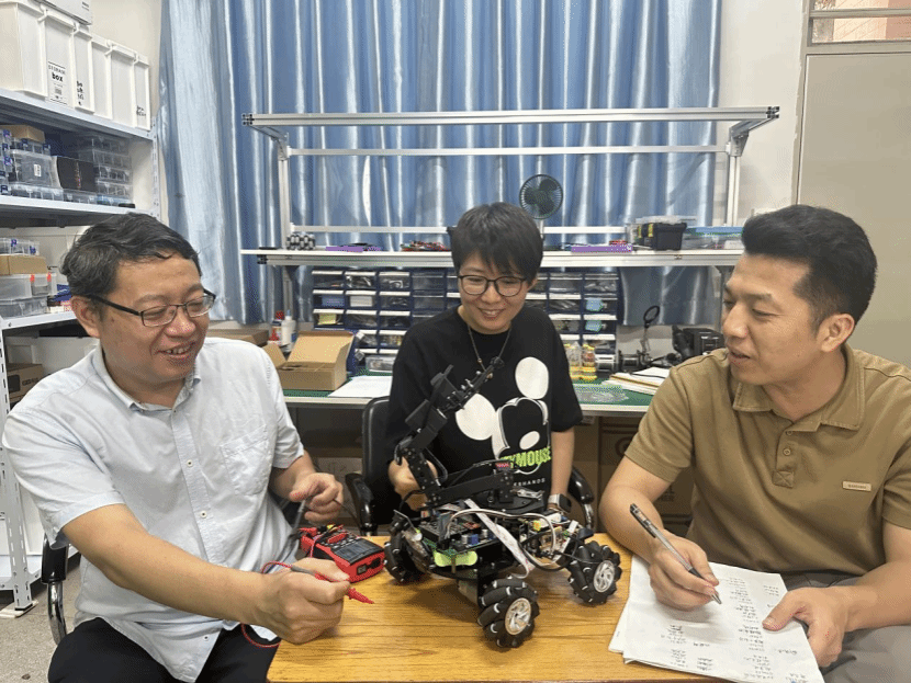 8AC5E9D74F9D8ABA0762E3FE62C_5026CD5D_42902