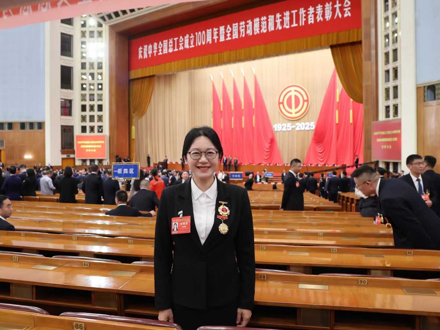 2464B2BBC4A6E9A62AE892CD8F6_B3D2CBAB_28584 28584