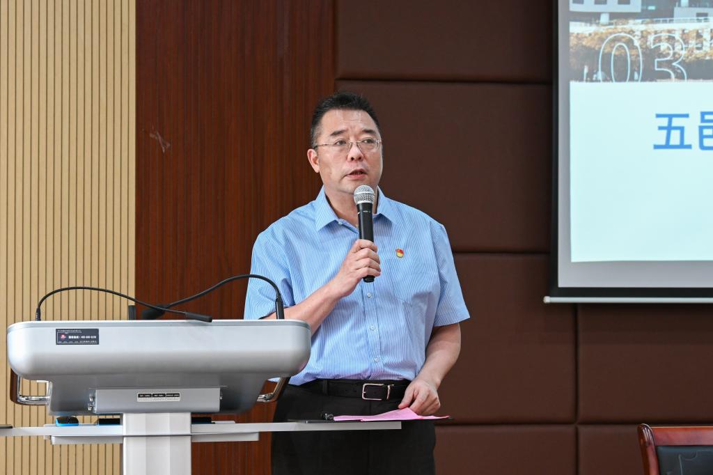 A9FF109E0827B9FC2628AD1C1A5_577569AF_124AC